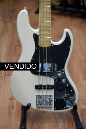 Fender Marcus Miller IV Olympic White Fender Marcus Miller IV Olympic White